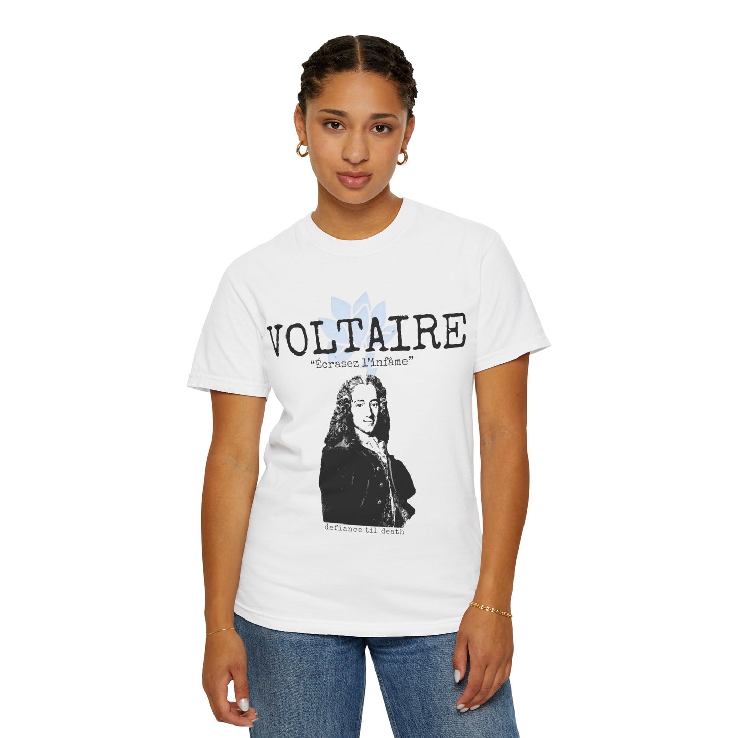 Voltaire Quote Unisex T-Shirt - Artistic Philosophy Tee for Literary Enthusiasts