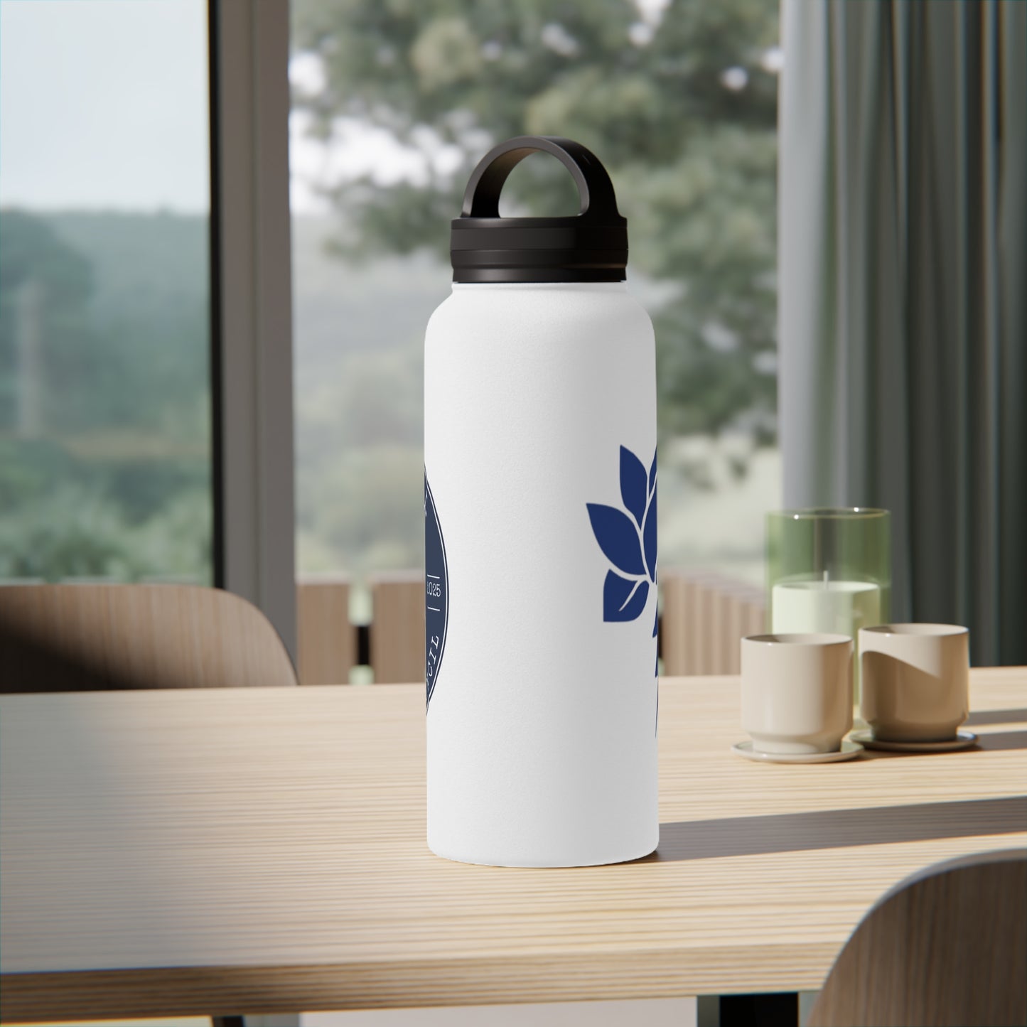Eco-Friendly Stainless Steel Water Bottle with Handle - Perfect for Outdoor Adventures